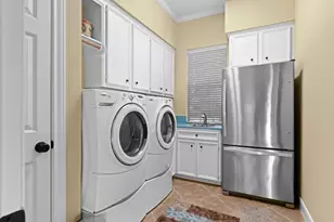 1814 Quiet Country Ct, Kingwood, TX 77345 - Photo 17