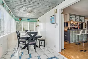 906 91st St, Galveston, TX 77554 - Photo 33