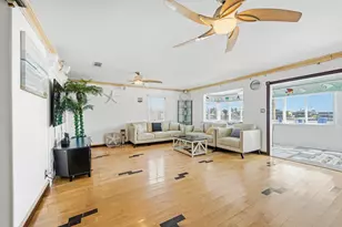 906 91st St, Galveston, TX 77554 - Photo 23