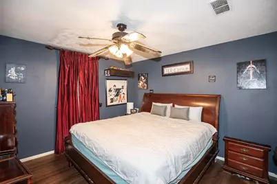 5011 Encino Court, Friendswood, TX 77546 - Photo 17