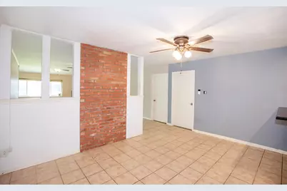 5011 Encino Court, Friendswood, TX 77546 - Photo 5