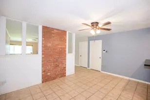5011 Encino Ct, Friendswood, TX 77546 - Photo 5