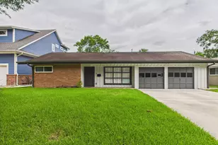 9202 Bintliff Dr, Houston, TX 77074 - Photo 3