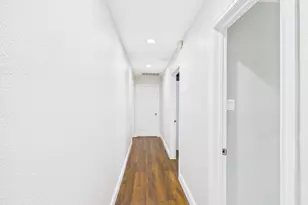 9202 Bintliff Dr, Houston, TX 77074 - Photo 27