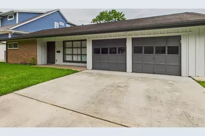 9202 Bintliff Drive, Houston, TX 77074 - Photo 7