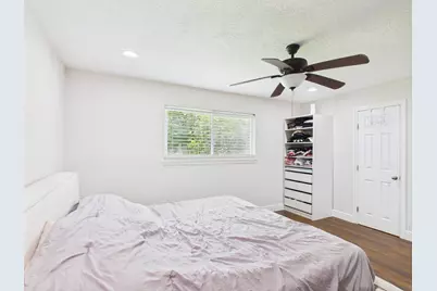 9202 Bintliff Drive, Houston, TX 77074 - Photo 29