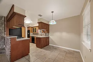 5201 Cunningham Dr, Pearland, TX 77581 - Photo 13