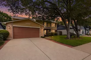 10435 Long River Dr, Sugar Land, TX 77498 - Photo 1