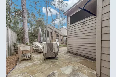 39 N Lakeridge Circle, The Woodlands, TX 77381 - Photo 19