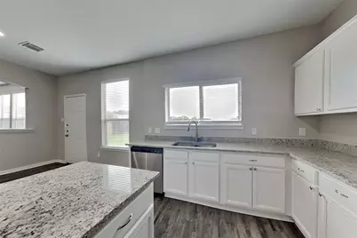 2902 Crestbrook Bend Lane, Katy, TX 77449 - Photo 5