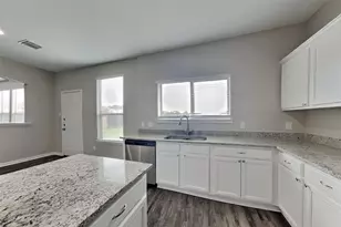 2902 Crestbrook Bend Ln, Katy, TX 77449 - Photo 5