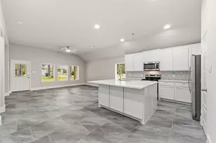 23620 Youpon Ln, Spring, TX 77389 - Photo 9