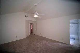 12051 Spring Grove Dr, Houston, TX 77099 - Photo 9