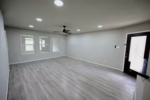 2810 Packard Elm St, Houston, TX 77038 - Photo 13