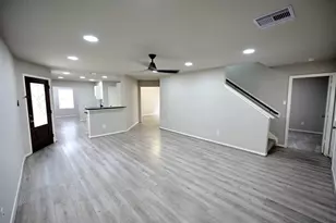 2810 Packard Elm St, Houston, TX 77038 - Photo 5