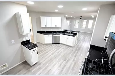 2810 Packard Elm Street, Houston, TX 77038 - Photo 11