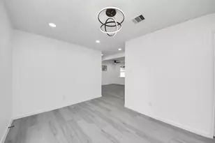 6314 Silver Chalice Dr, Houston, TX 77088 - Photo 25