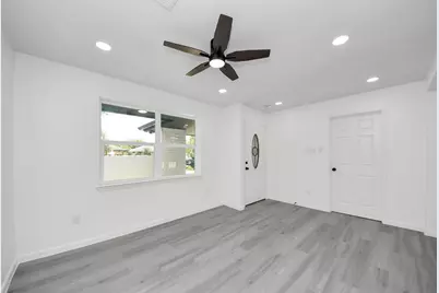6314 Silver Chalice Drive, Houston, TX 77088 - Photo 31