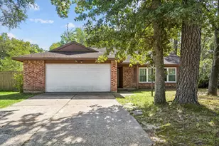 3235 Villagedale Dr, Kingwood, TX 77339 - Photo 1