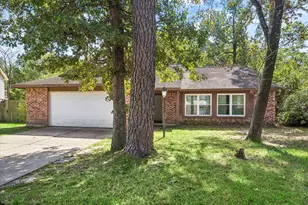 3235 Villagedale Dr, Kingwood, TX 77339 - Photo 3