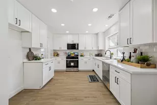 18035 Berry Branch Dr, Houston, TX 77084 - Photo 9