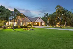 9426 Deer Path Ln, Magnolia, TX 77354 - Photo 3