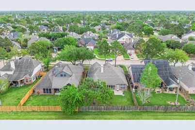 3118 Chappelwood Drive, Pearland, TX 77584 - Photo 37