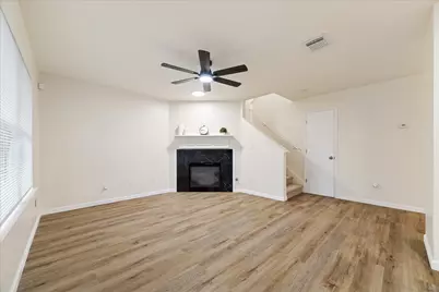 5639 Tiger Lilly Way, Houston, TX 77085 - Photo 9