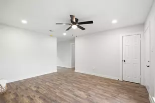 6415 Annunciation St, Houston, TX 77016 - Photo 9