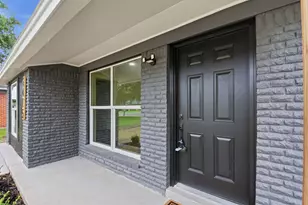 6415 Annunciation St, Houston, TX 77016 - Photo 3