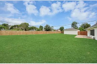 7230 Pella Drive, Houston, TX 77036 - Photo 25