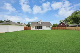 7230 Pella Dr, Houston, TX 77036 - Photo 23