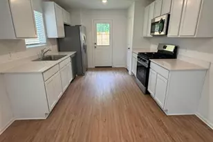 22483 Douglas Ct, New Caney, TX 77357 - Photo 3