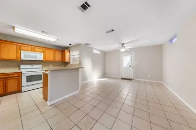 614 Foster Street, Tomball, TX 77375 - Photo 7