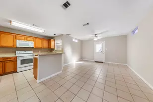 614 Foster St, Tomball, TX 77375 - Photo 7