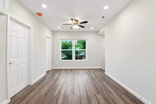 7010 Brownsville St, Houston, TX 77020 - Photo 5