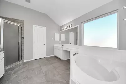 2438 Glenholly Park Drive, Sugar Land, TX 77498 - Photo 37