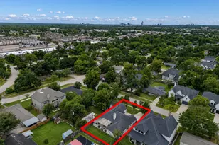 1914 Restridge Dr, Houston, TX 77055 - Photo 5