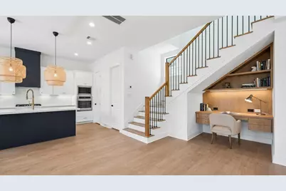 1327 W 22nd Street, Houston, TX 77008 - Photo 9
