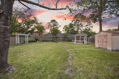 2335 Eaglerock Drive, Houston, TX 77080 - Photo 31