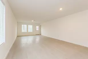 10814 Bird Of Paradise Ln, Houston, TX 77016 - Photo 7