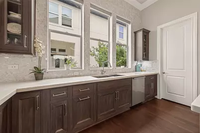 2709 Kinsley Oaks Drive, Houston, TX 77007 - Photo 19