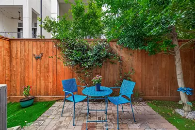2709 Kinsley Oaks Drive, Houston, TX 77007 - Photo 3