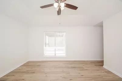 10811 Vickijohn Court, Houston, TX 77071 - Photo 11