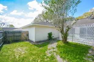 10811 Vickijohn Ct, Houston, TX 77071 - Photo 19