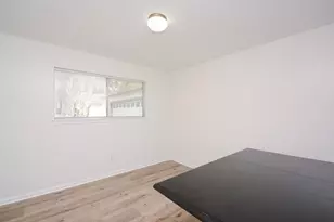 10811 Vickijohn Ct, Houston, TX 77071 - Photo 13