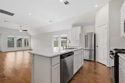 2734 Meadow View Lane, Conroe, TX 77385 - Photo 49