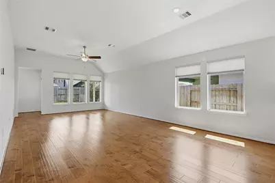 2734 Meadow View Lane, Conroe, TX 77385 - Photo 45