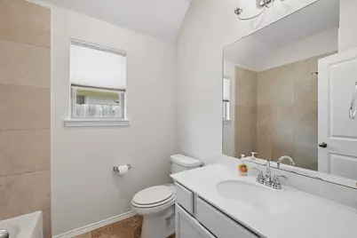 2734 Meadow View Lane, Conroe, TX 77385 - Photo 17