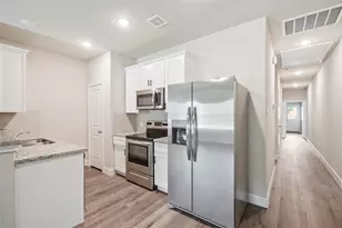 412/414 Ave H, Conroe, TX 77301 - Photo 3